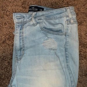 Hollister Jeans (11 short)